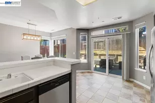 97 Del Sur St, Vallejo, CA 94591 - Photo 17