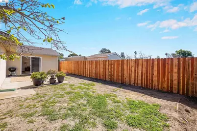 6241 Cotton Ave, Newark, CA 94560 - Photo 39