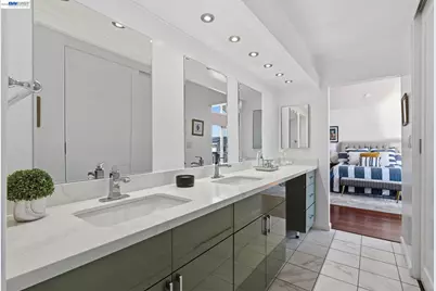 330 Tampa Ct, Foster City, CA 94404 - Photo 29