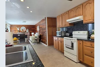 161 Hackamore Ln, Fremont, CA 94539 - Photo 19