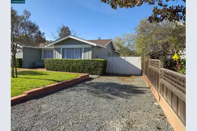 4130 Storey Ln, Concord, CA 94518 - Photo 11