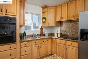 4422 Hardwood St, Fremont, CA 94538 - Photo 5