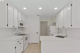 2575 Easton Way, San Jose, CA 95133 - Photo 13