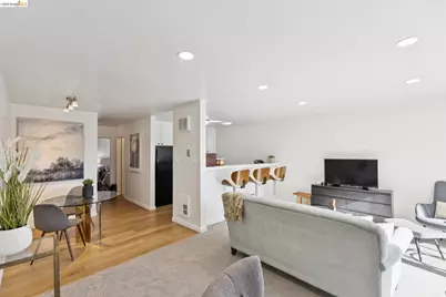 5 Embarcadero #129, Oakland, CA 94607 - Photo 11