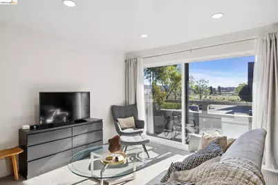 5 Embarcadero #129, Oakland, CA 94607 - Photo 13