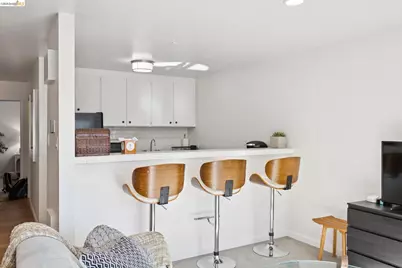 5 Embarcadero #129, Oakland, CA 94607 - Photo 9