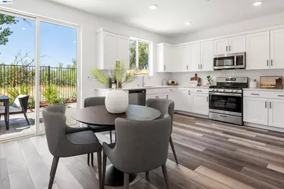 854 Pecan Tree Ln, Galt, CA 95632 - Photo 7