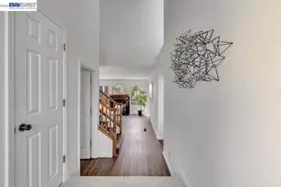 21917 Nugget Canyon Dr, Castro Valley, CA 94552 - Photo 3