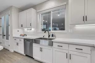 3025 Aragon Dr, Pittsburg, CA 94565 - Photo 17