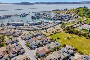 104 Seacliff Ct, Richmond, CA 94801 - Photo 37