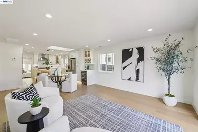 725 Alameda De Las Pulgas, San Mateo, CA 94601 - Photo 23