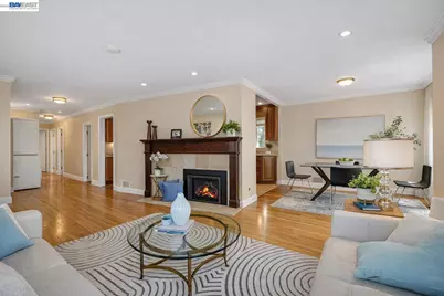 17676 Garland Ct, Castro Valley, CA 94546 - Photo 7