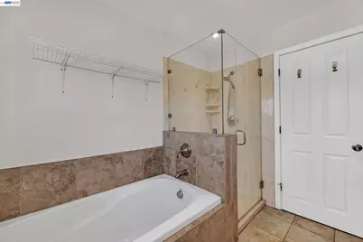 17676 Garland Ct, Castro Valley, CA 94546 - Photo 15