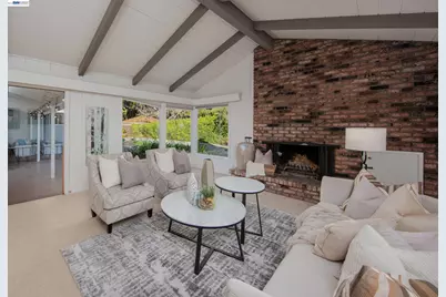 1785 Holly Ave, Menlo Park, CA 94025 - Photo 39