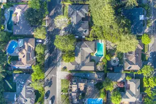 1785 Holly Ave, Menlo Park, CA 94025 - Photo 55