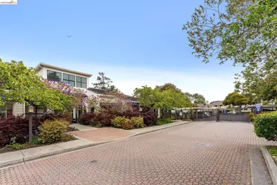 142 Shoreline Ct, Richmond, CA 94804 - Photo 39