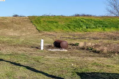 6831 Riverview Rd, Bethel Island, CA 94511 - Photo 5