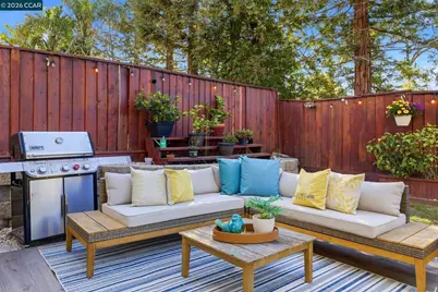 2875 Parkway Dr, Martinez, CA 94553 - Photo 19