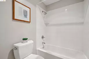 96 Bayside Ct, Richmond, CA 94804 - Photo 21