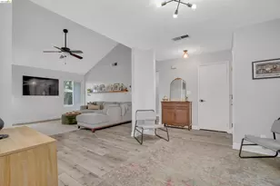 17 Kensington Ct, Brentwood, CA 94513 - Photo 11