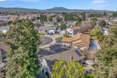 17 Kensington Ct, Brentwood, CA 94513 - Photo 39