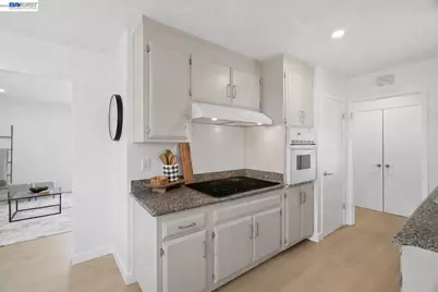 36276 Sandalwood St, Newark, CA 94560 - Photo 5