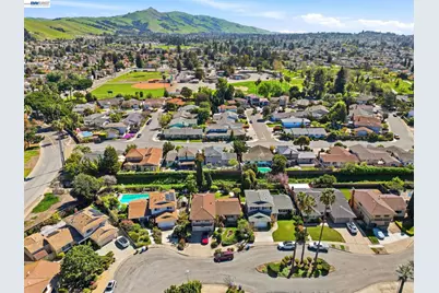 595 Seville Pl, Fremont, CA 94539 - Photo 37