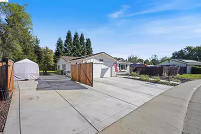 5665 Arcadia Ave, Loomis, CA 95650 - Photo 5