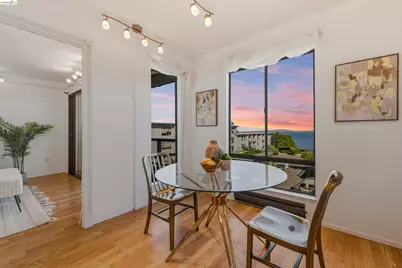 6 Commodore Dr #C450, Emeryville, CA 94608 - Photo 11