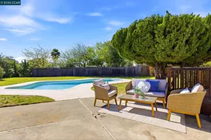 2359 Platt Dr, Martinez, CA 94553 - Photo 21