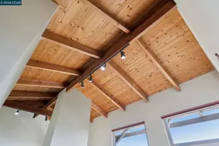 66 Bridge Rd, Novato, CA 94945 - Photo 5