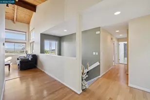 66 Bridge Rd, Novato, CA 94945 - Photo 23