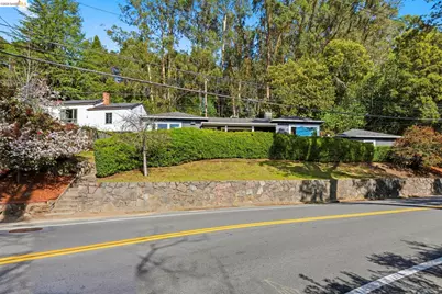 5701 Snake Rd, Oakland, CA 94611 - Photo 43