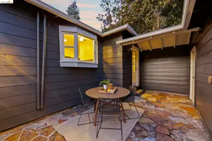 5701 Snake Rd, Oakland, CA 94611 - Photo 37