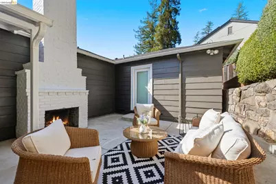 5701 Snake Rd, Oakland, CA 94611 - Photo 15