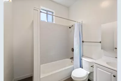 3403 Harlan St, Oakland, CA 94608 - Photo 11