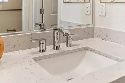 28957 Ashwell Ave, Hayward, CA 94544 - Photo 35