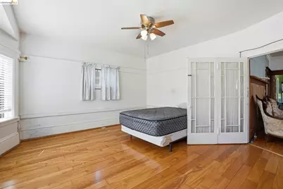 2015 50th Ave, Oakland, CA 94601 - Photo 13