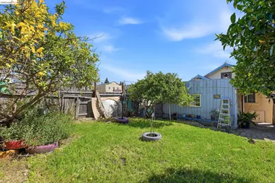 2015 50th Ave, Oakland, CA 94601 - Photo 27