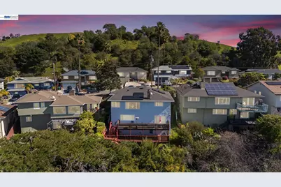 8445 Aster Ave, Oakland, CA 94605 - Photo 29