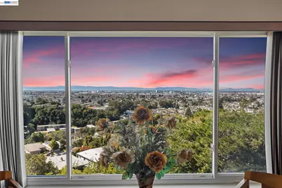 8445 Aster Ave, Oakland, CA 94605 - Photo 7