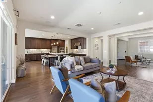 215 Cara Ct, Mountain House, CA 95391 - Photo 9