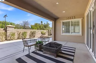 215 Cara Ct, Mountain House, CA 95391 - Photo 33