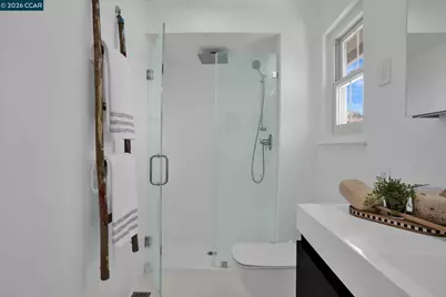 33 El Molino Dr, Clayton, CA 94517 - Photo 25