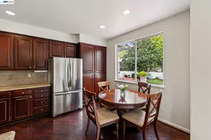 25318 Buckeye Dr, Castro Valley, CA 94552 - Photo 13