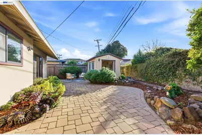 38157 Parkmont Dr, Fremont, CA 94536 - Photo 39