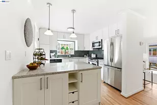 38157 Parkmont Dr, Fremont, CA 94536 - Photo 3