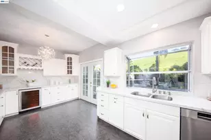 35172 King Ct, Fremont, CA 94536 - Photo 17