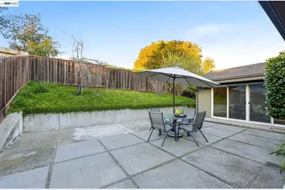 4534 Newhaven Way, Castro Valley, CA 94546 - Photo 27