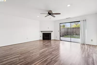 2238 Piccardo Cir, Stockton, CA 95207 - Photo 13